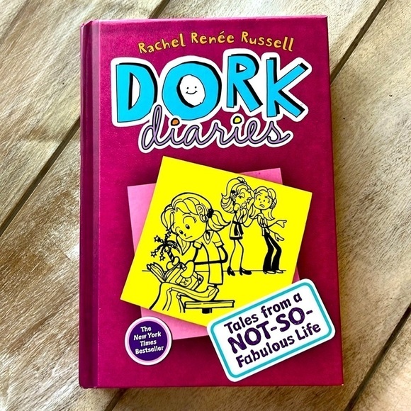 Dork Diaries Hardback Book by Rachel Renee Russell - Picture 1 of 3